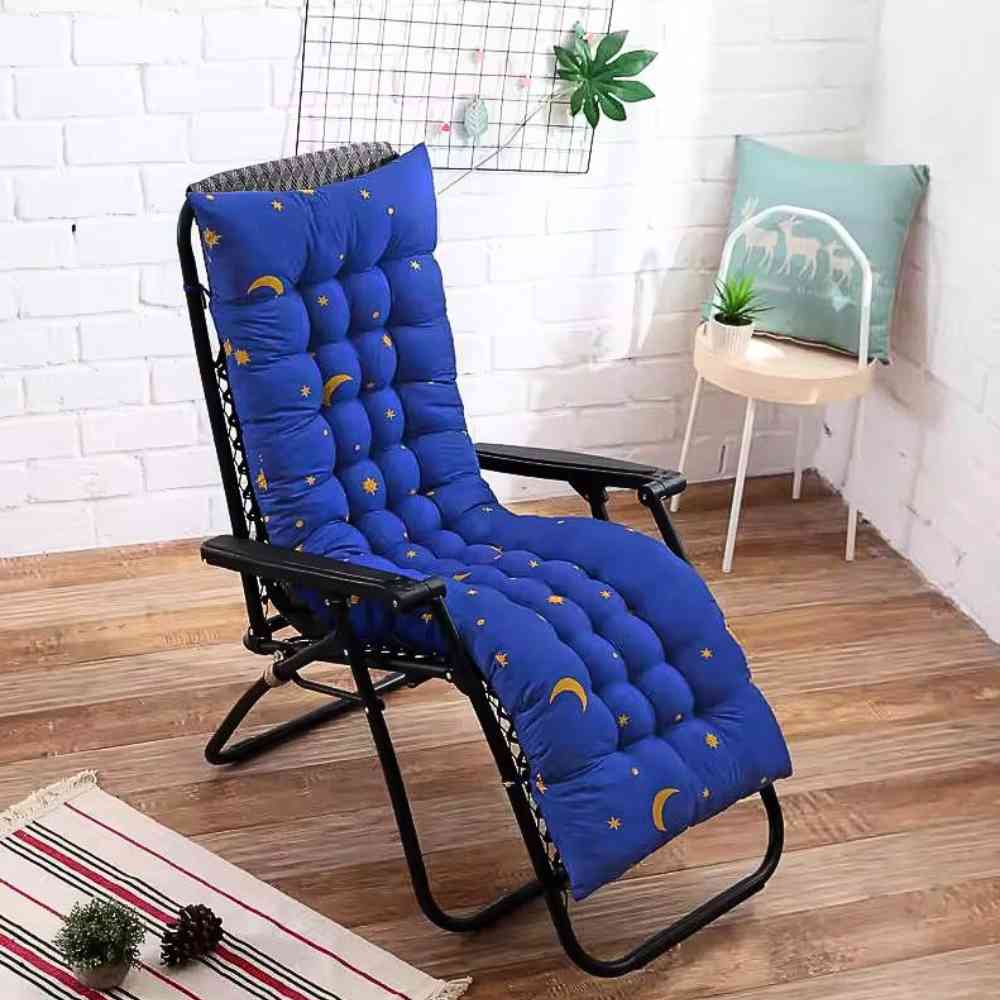 Relax avec le Coussin Fauteuil bleu marine à étoile