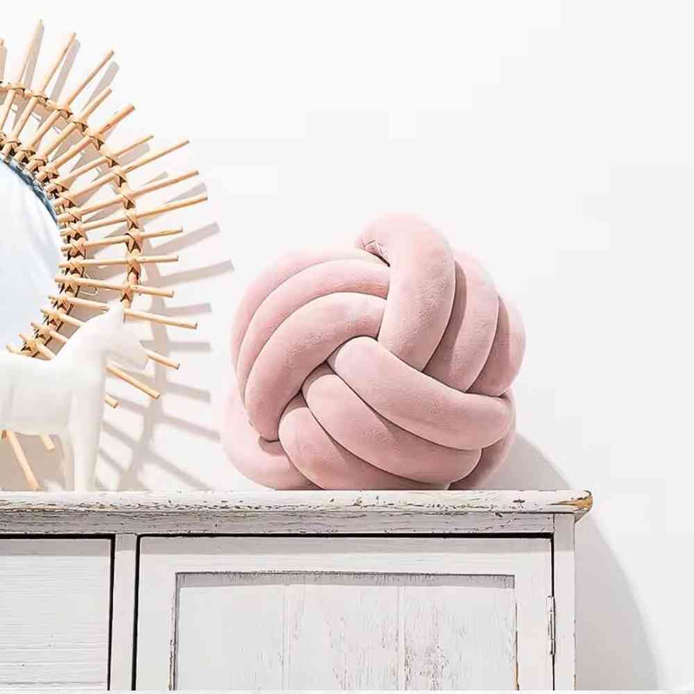 Décoration avec le Coussin Noeud Rose pastel