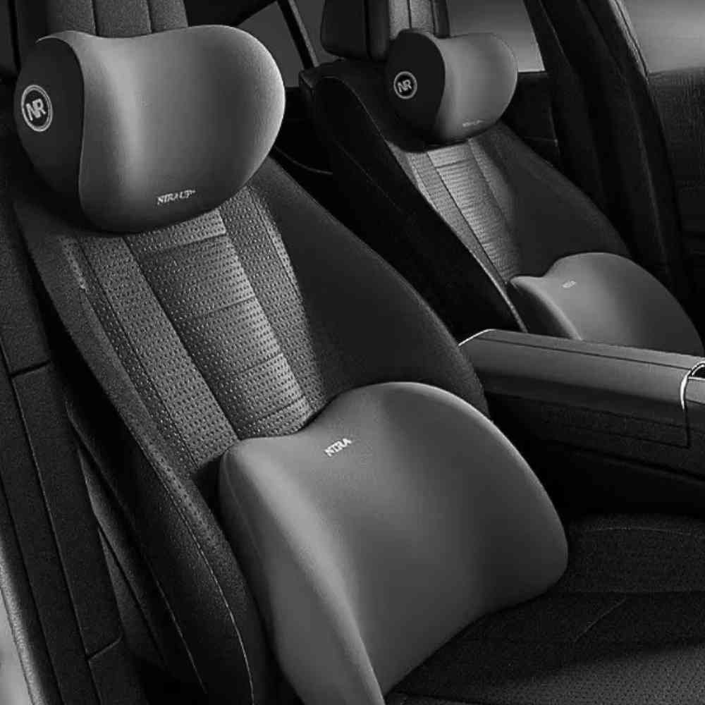 Coussin Cervical pour Voiture gris foncé sur des sièges