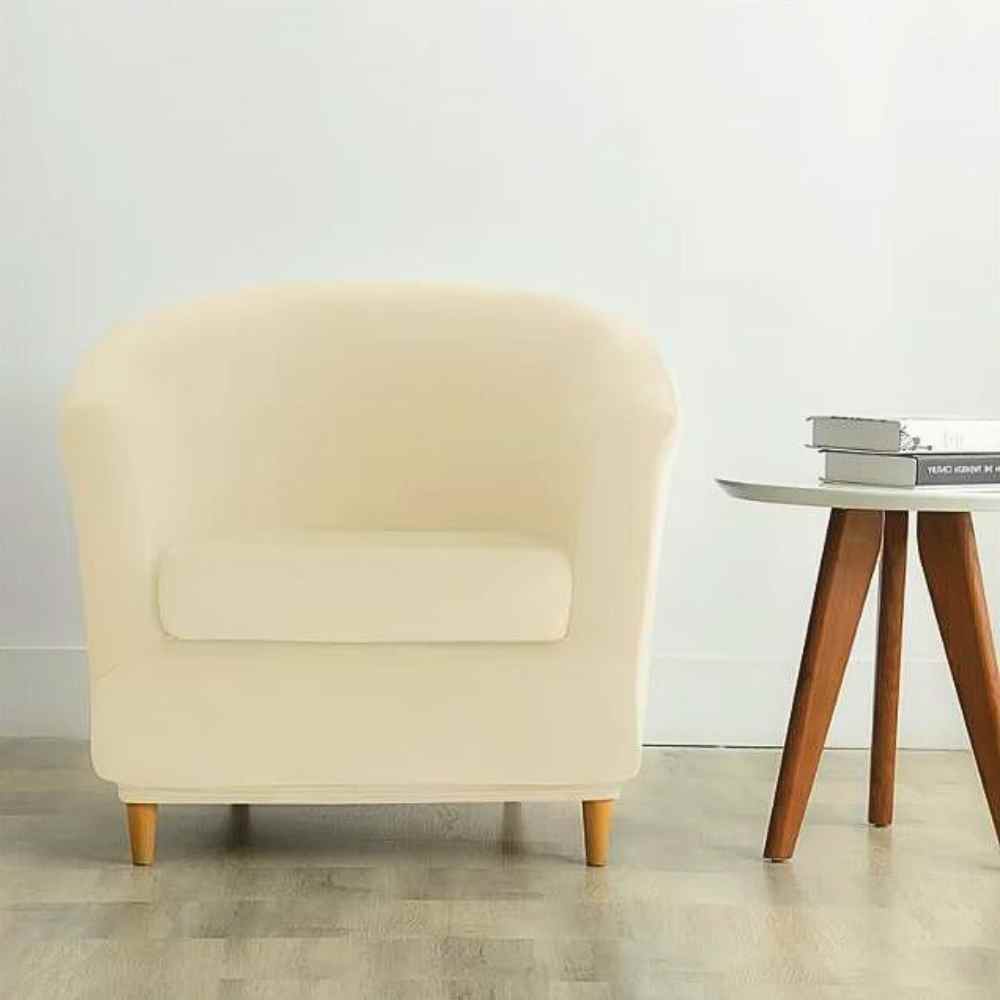 Housse Fauteuil Cabriolet Velours​ crème dans un salon